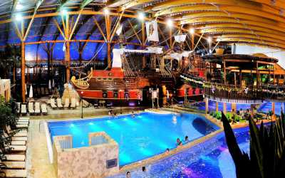 Obóz młodzieżowy, KORBIELÓW 2026 - WAKACYJNY HIT !!! Z wyjazdem do Energylandii, wycieczkami do Wiednia, na Słowację i do aquaparków. Ośrodek z basenem letnim. Kolonia 7-13 lat, obóz 14-18 lat.