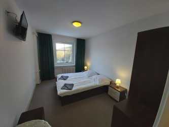 Obóz młodzieżowy, Szklarska Poręba 2025 - Zimowe szaleństwo w Karkonoszach. Zimowisko narciarskie (8-13 lat) i obóz narciarski (14-17 lat)